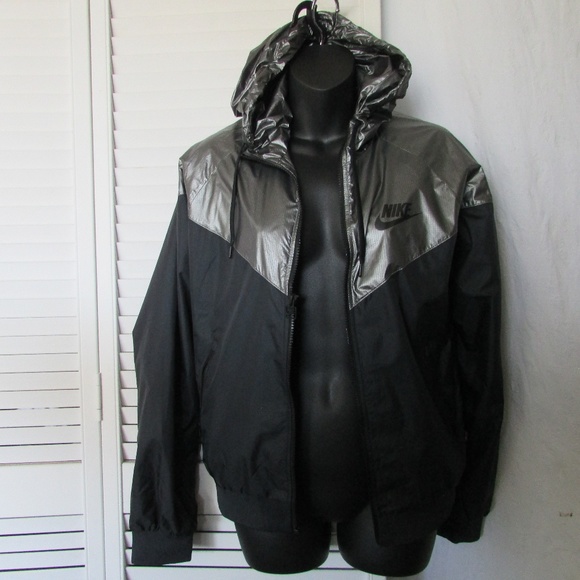black and silver nike windbreaker